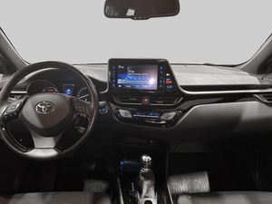 Toyota C-HR bild 12