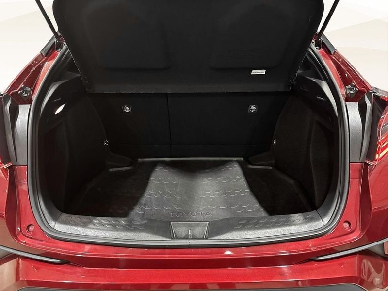 Toyota C-HR bild 13