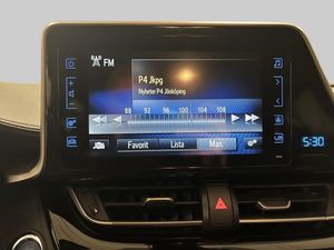 Toyota C-HR bild 16