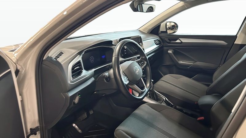 Volkswagen T-Roc bild 7