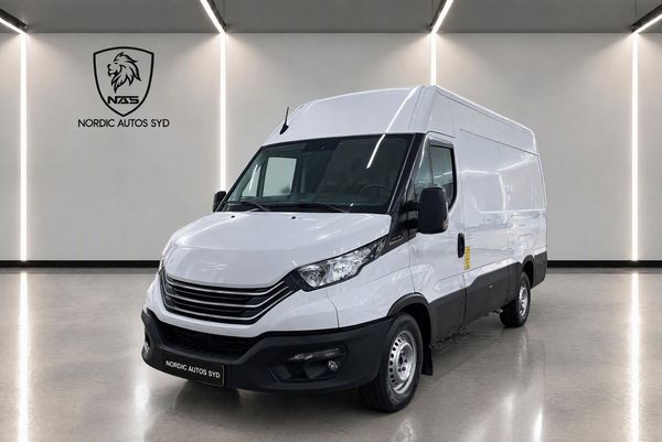 Iveco Daily 35-140 / Skåpbil / 2.3 JTD / Hi-Matic / MOMS - 2023