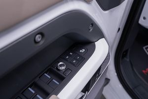 Land Rover Defender bild 11