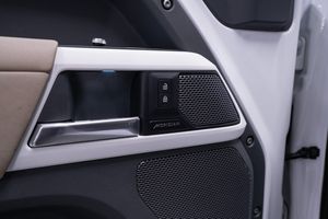 Land Rover Defender bild 10