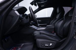 BMW 320 bild 9