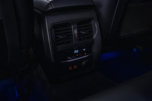 BMW 320 bild 14