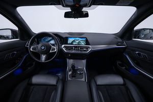 BMW 320 bild 16