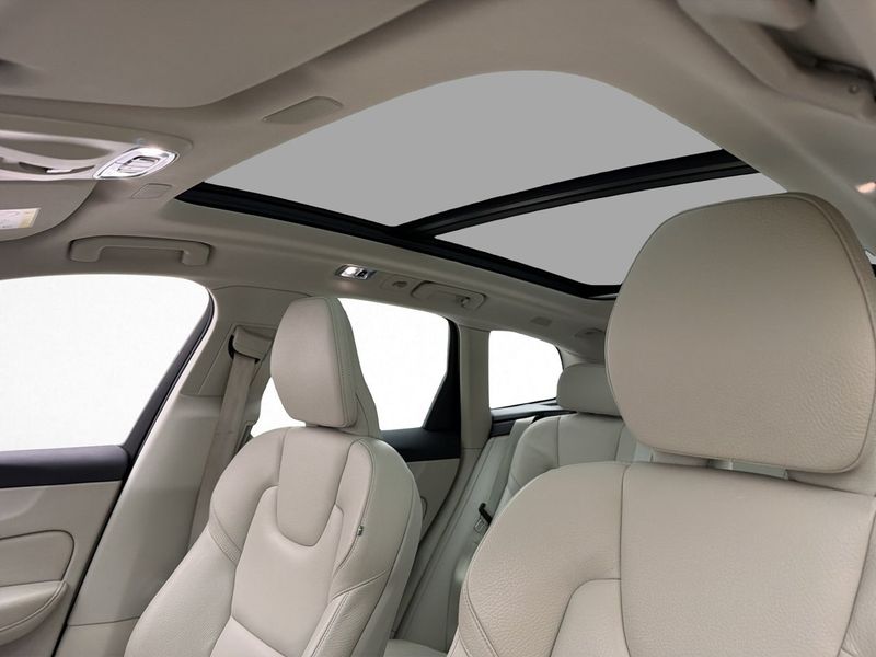 Volvo XC60 bild 17