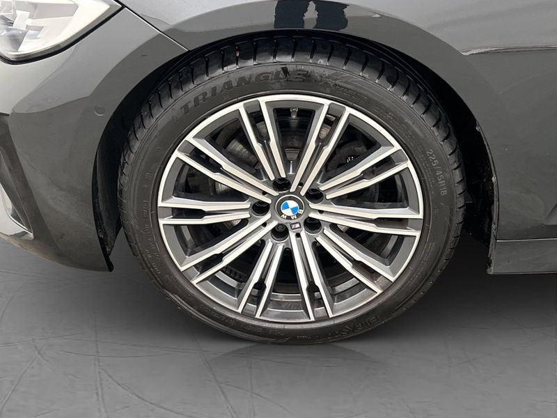 BMW 320 bild 33
