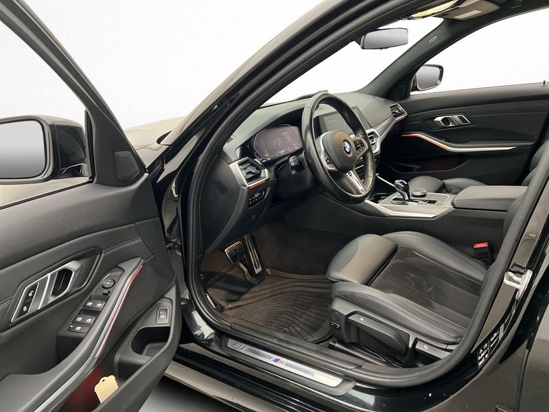 BMW 320 bild 14