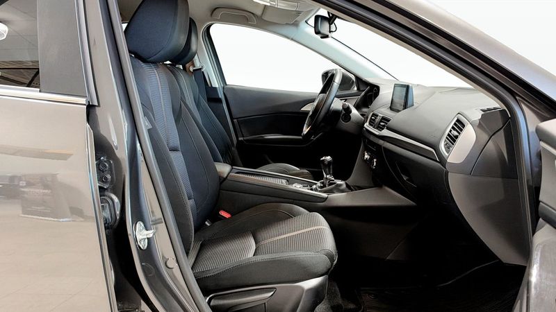 Mazda 3 bild 13