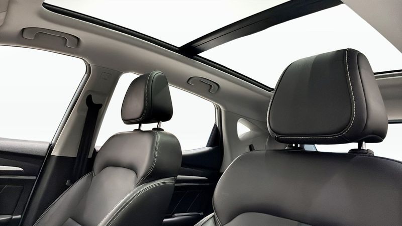 MG ZS EV bild 24
