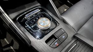 MG ZS EV bild 18
