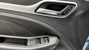 MG ZS EV bild 12