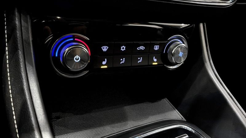 MG ZS EV bild 17