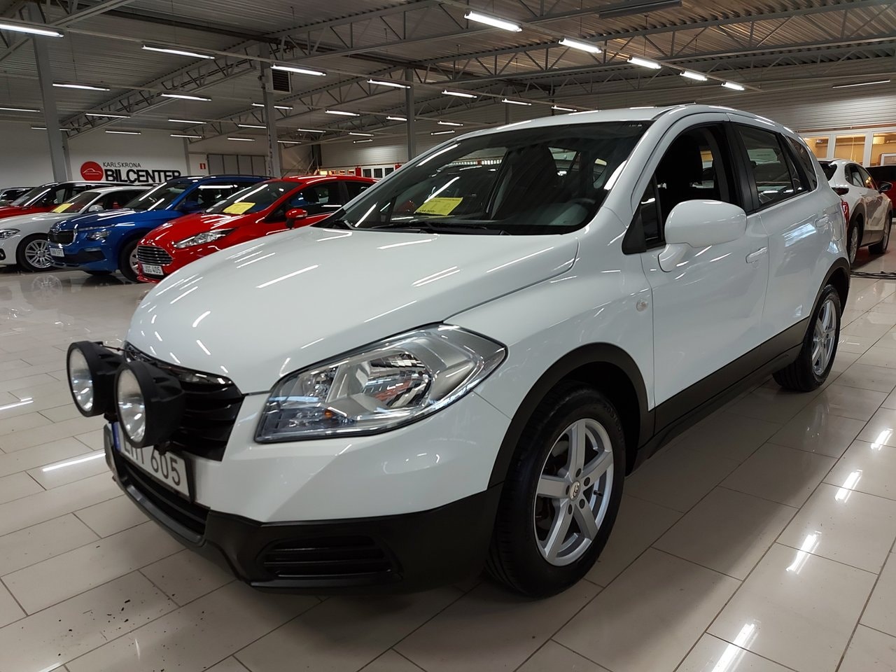 Suzuki S-CROSS