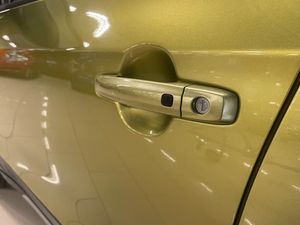 Suzuki S-CROSS bild 10