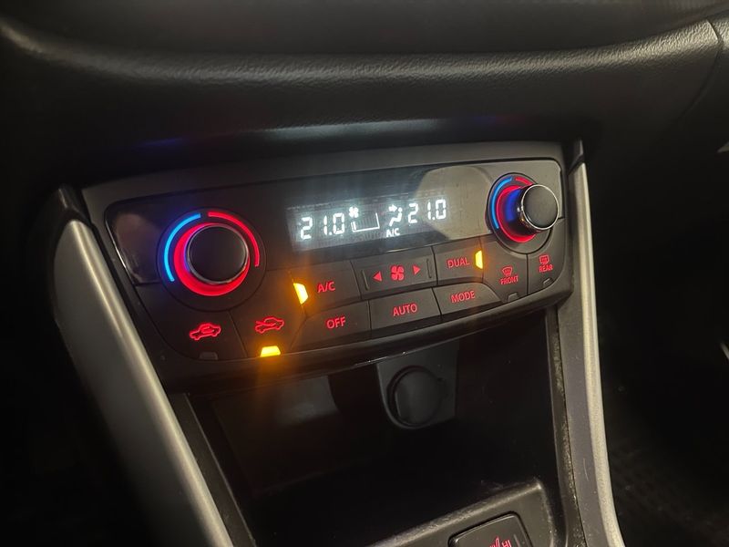 Suzuki S-CROSS bild 22