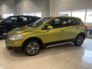 Suzuki S-CROSS bild 8