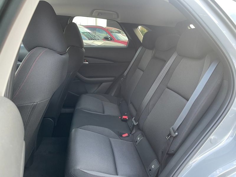 Mazda CX-30 bild 8