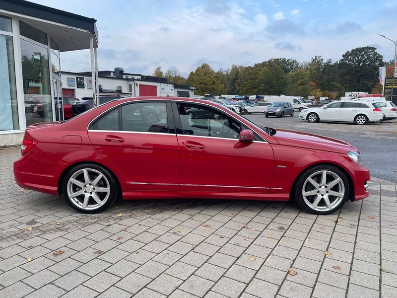 Mercedes C350 bild 4