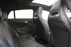 Mercedes CLA220 bild 24