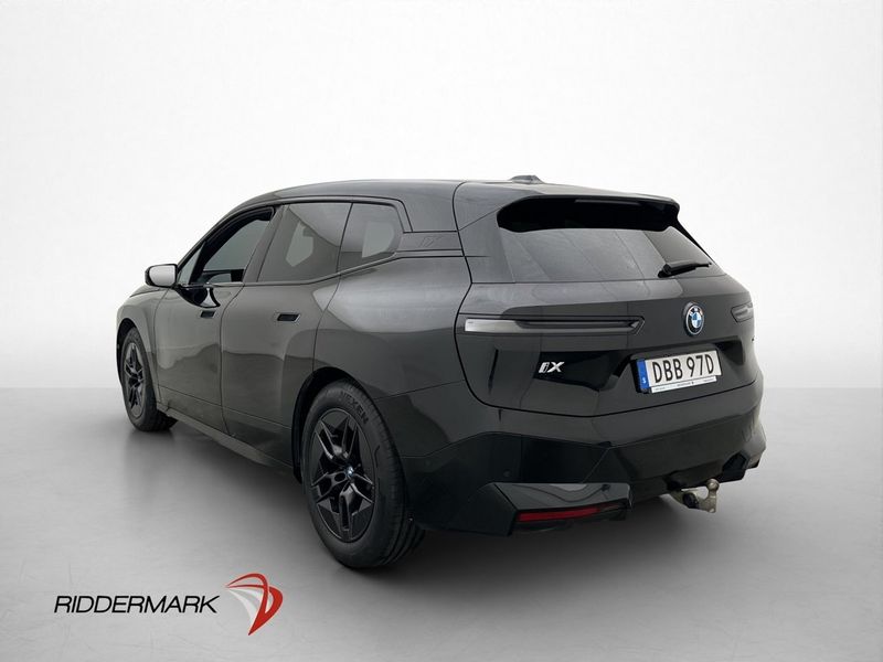 BMW iX bild 8