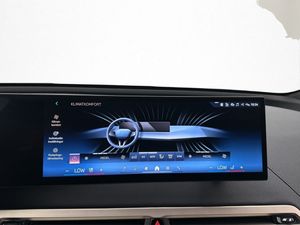 BMW iX bild 32