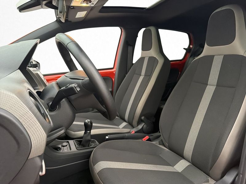 Volkswagen Up bild 9
