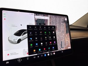 Tesla Model 3 bild 18