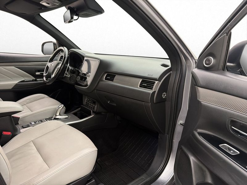 Mitsubishi Outlander bild 35