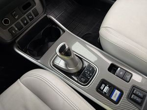 Mitsubishi Outlander bild 18
