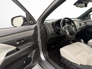 Mitsubishi Outlander bild 34