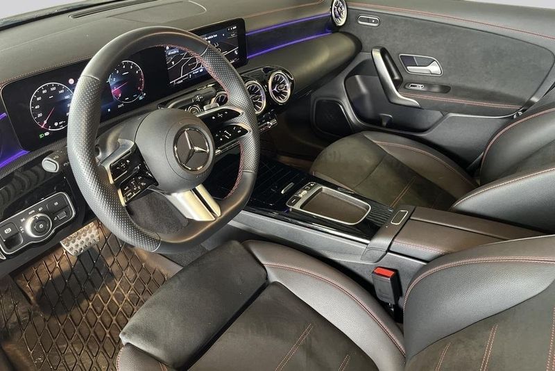 Mercedes CLA200 bild 16