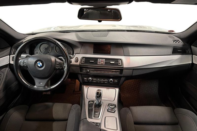 BMW 520 bild 12