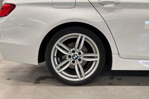 BMW 520 bild 11