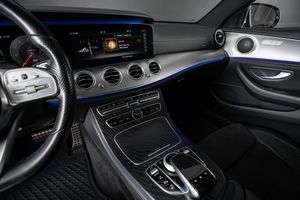 Mercedes E300 bild 10