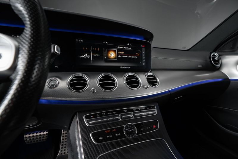Mercedes E300 bild 11