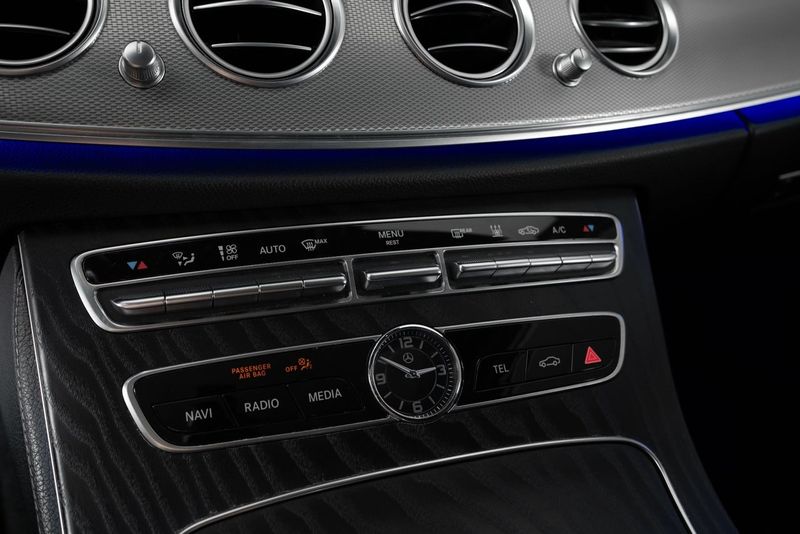 Mercedes E300 bild 14