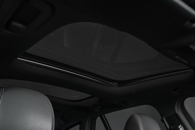 Mercedes E300 bild 12