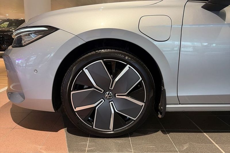 Volkswagen Passat bild 25