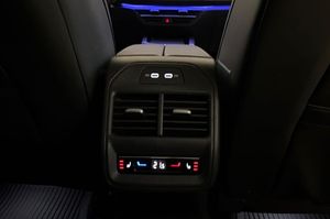 Volkswagen Passat bild 20
