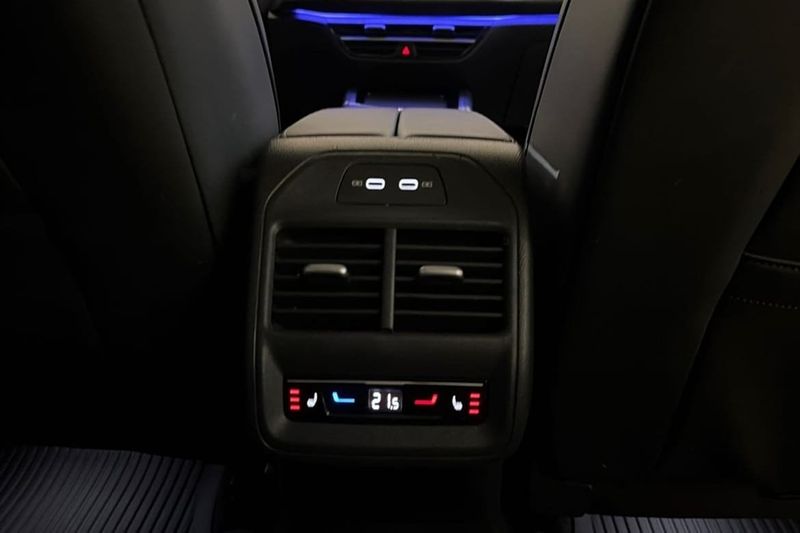 Volkswagen Passat bild 20