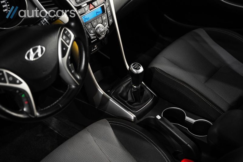 Hyundai i30 bild 14
