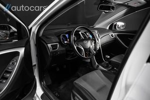 Hyundai i30 bild 12