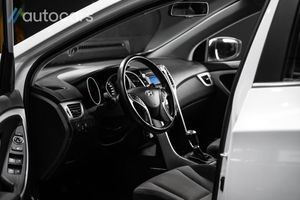 Hyundai i30 bild 24