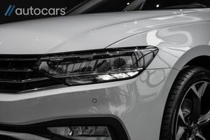 Volkswagen Passat bild 9
