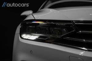 Volkswagen Passat bild 10