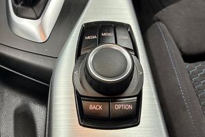 BMW 120 bild 23