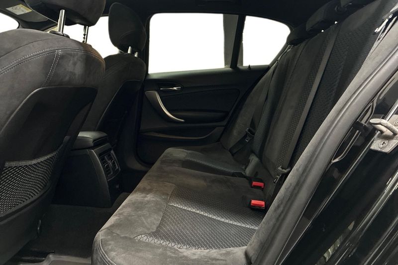 BMW 120 bild 14