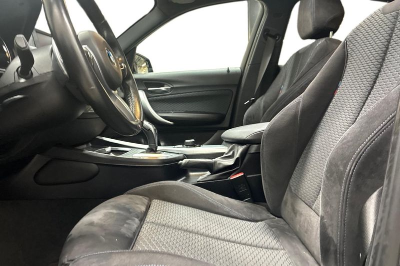 BMW 120 bild 13